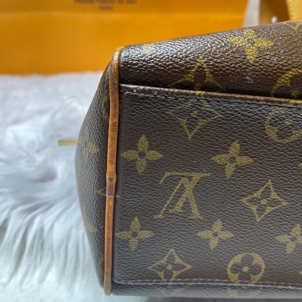 Auth Louis Vuitton Monogram Manhattan GM - Picture 11 of 16